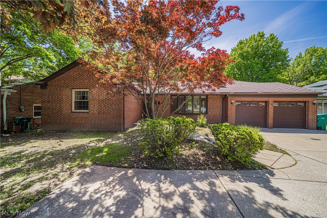 24422 Chardon Road Cleveland, OH 44143 - Photo 1 of 35 Gallery Image 1