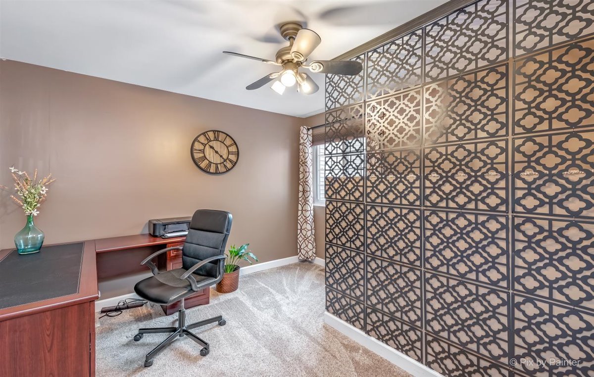 1579 Spaulding Road Bartlett, IL 60103 - Photo 15 of 28 Gallery Image 15
