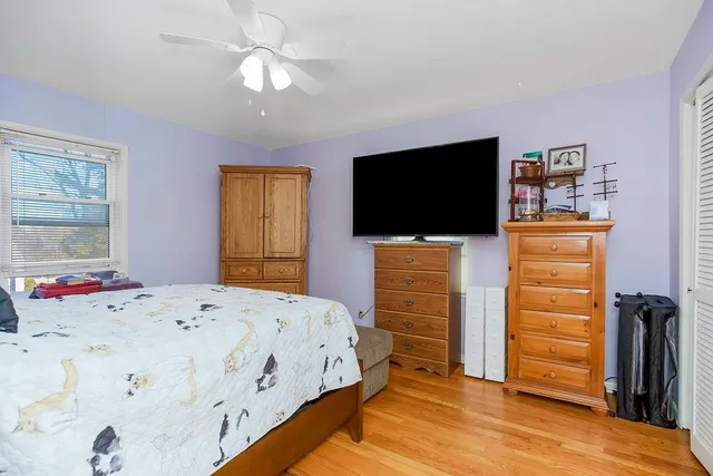 $211,000 | 1104 Northeast Shady Ln Drive, Kansas City, MO 64118