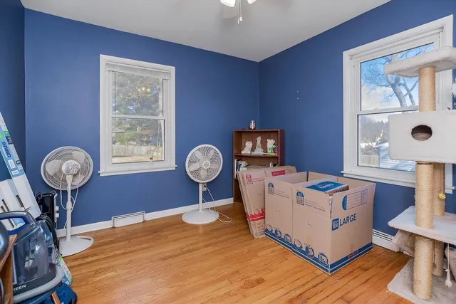 $211,000 | 1104 Northeast Shady Ln Drive, Kansas City, MO 64118