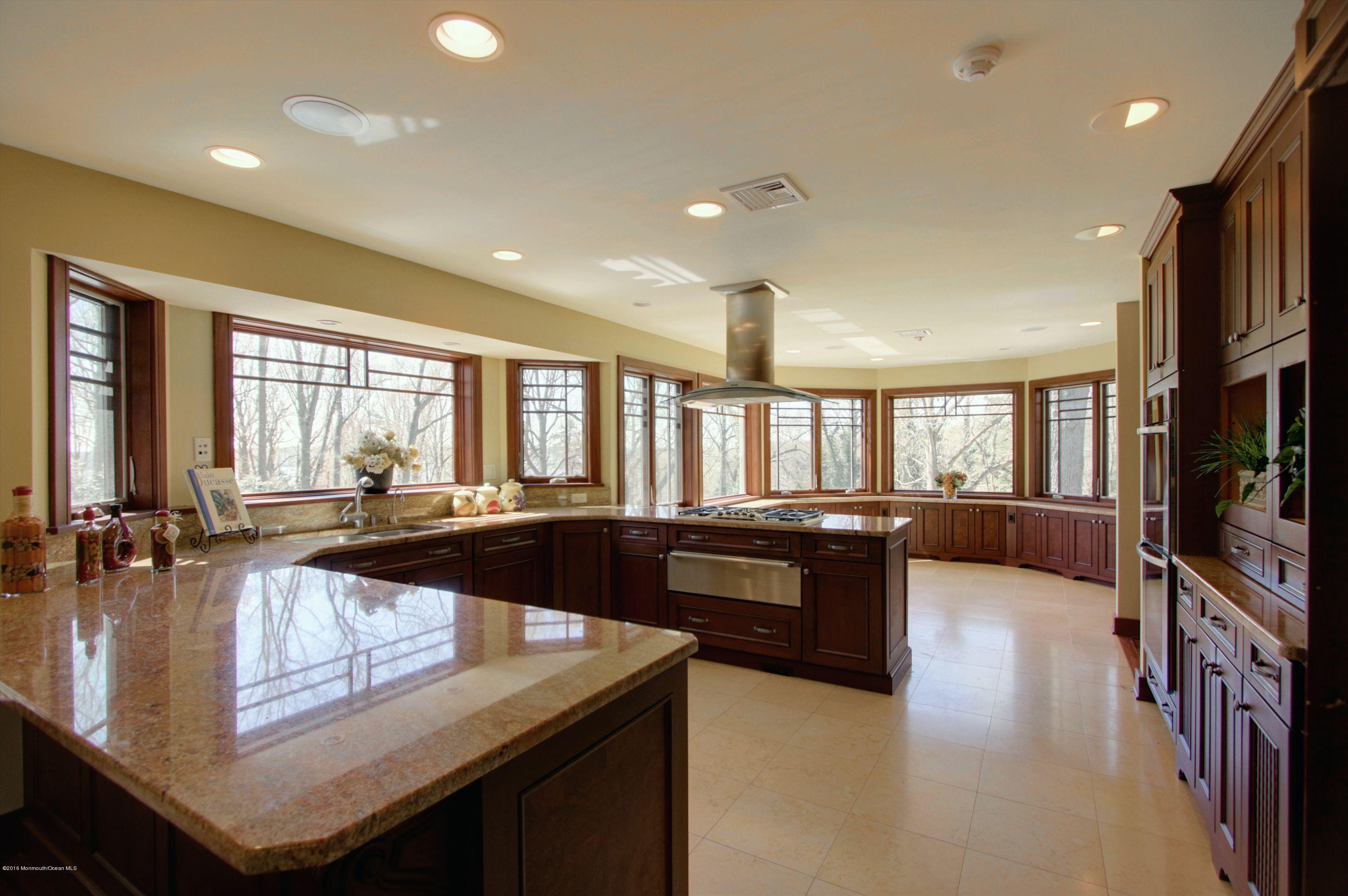 179 Hartshorne Road Middletown, NJ 07760 - Photo 13 of 59 13IMG_0110c