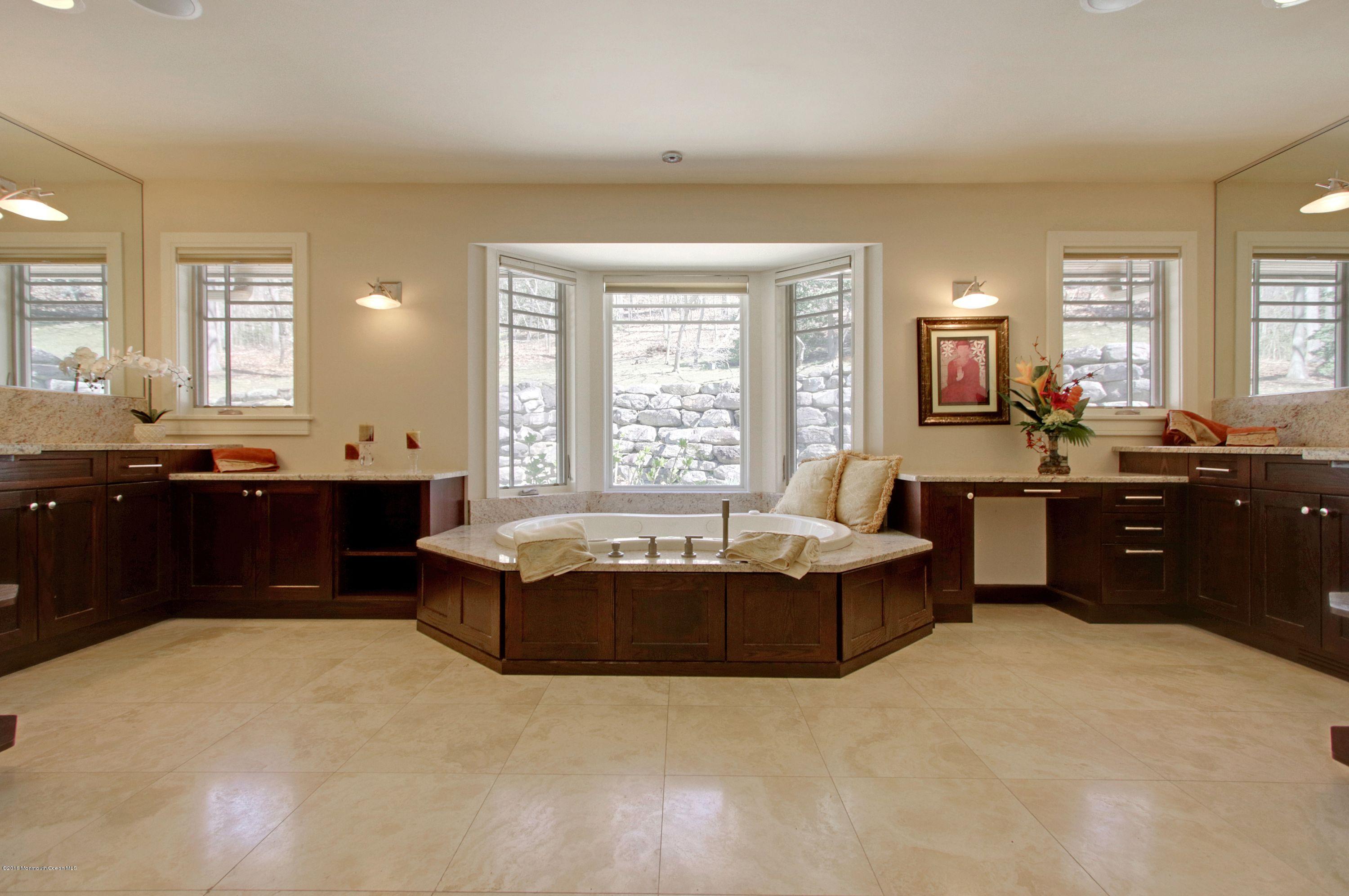 179 Hartshorne Road Middletown, NJ 07760 - Photo 29 of 59 40IMG_0375b