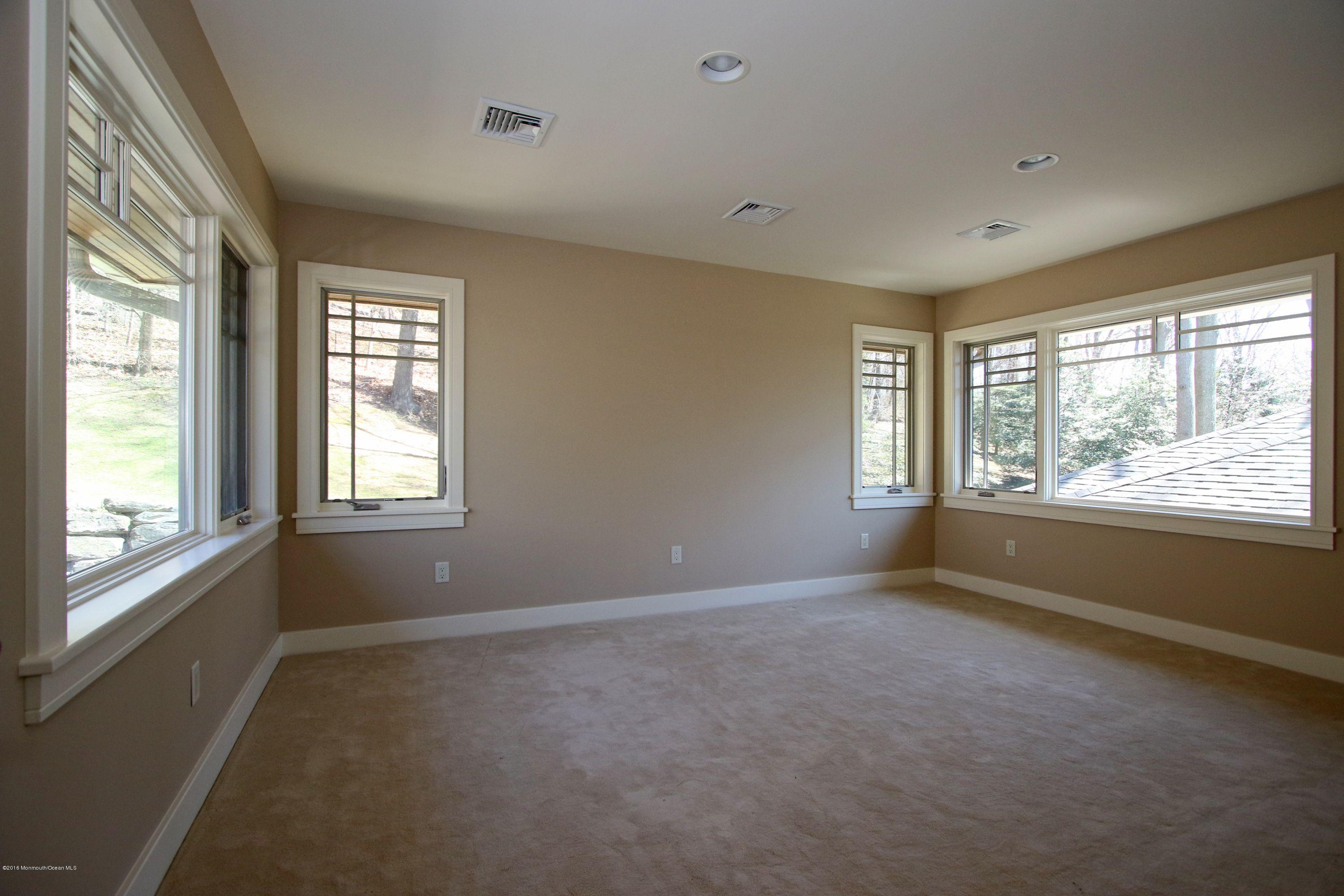 179 Hartshorne Road Middletown, NJ 07760 - Photo 39 of 59 52IMG_0504a