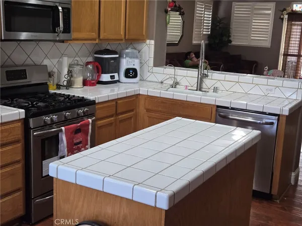 $430,000 | 435 Petunia Court, Merced, CA 95341