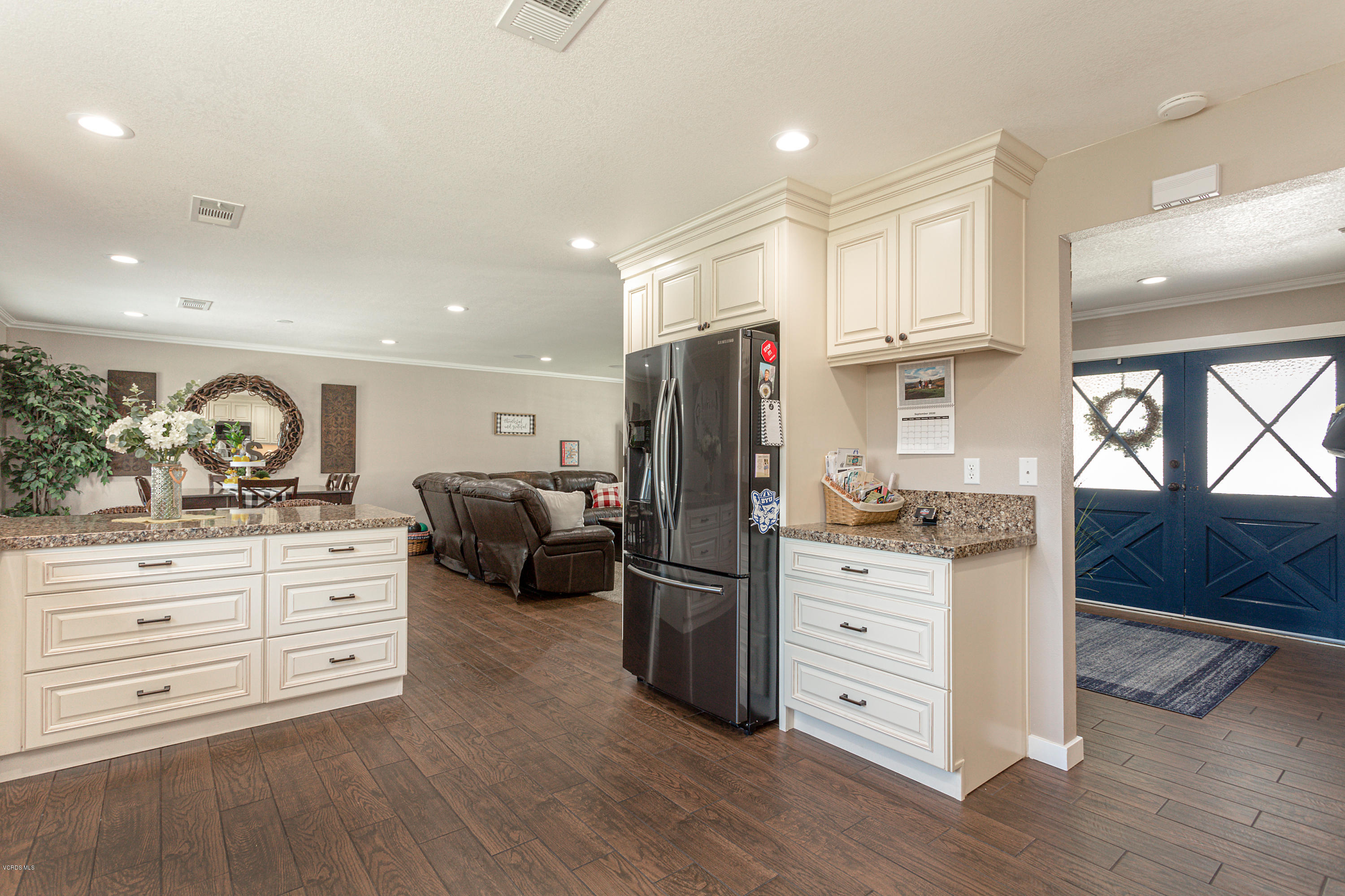 6386 White Street Simi Valley, CA 93063 - Photo 14 of 30 White14
