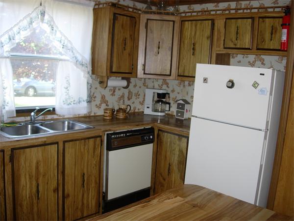13 Castle Road Attleboro, MA 02703 - Photo 5 of 24 Gallery Image 5
