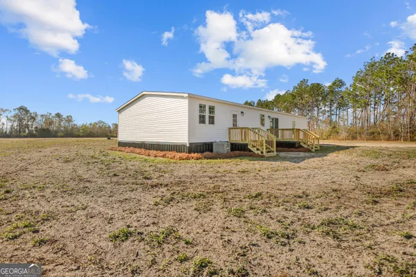 $218,900 | 4030 Lake Mayers Road, Baxley, GA 31513