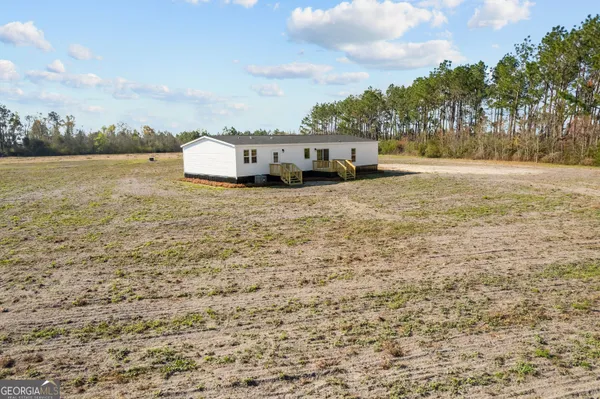 $218,900 | 4030 Lake Mayers Road, Baxley, GA 31513