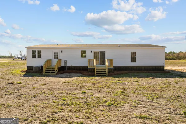 $218,900 | 4030 Lake Mayers Road, Baxley, GA 31513