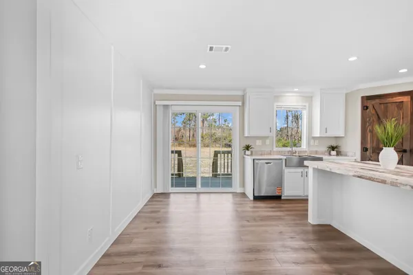 $218,900 | 4030 Lake Mayers Road, Baxley, GA 31513