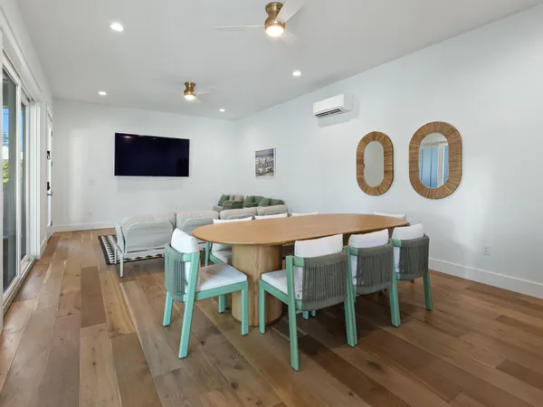 $2,950,000 | 183 Walnut Street, Santa Rosa Beach, FL 32459