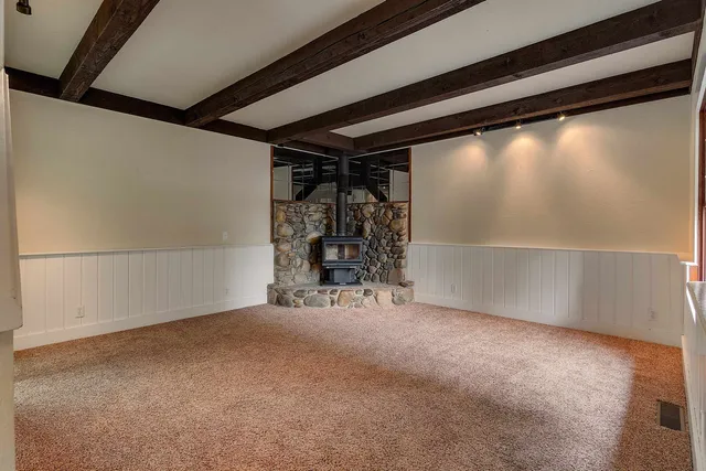 a view of empty room