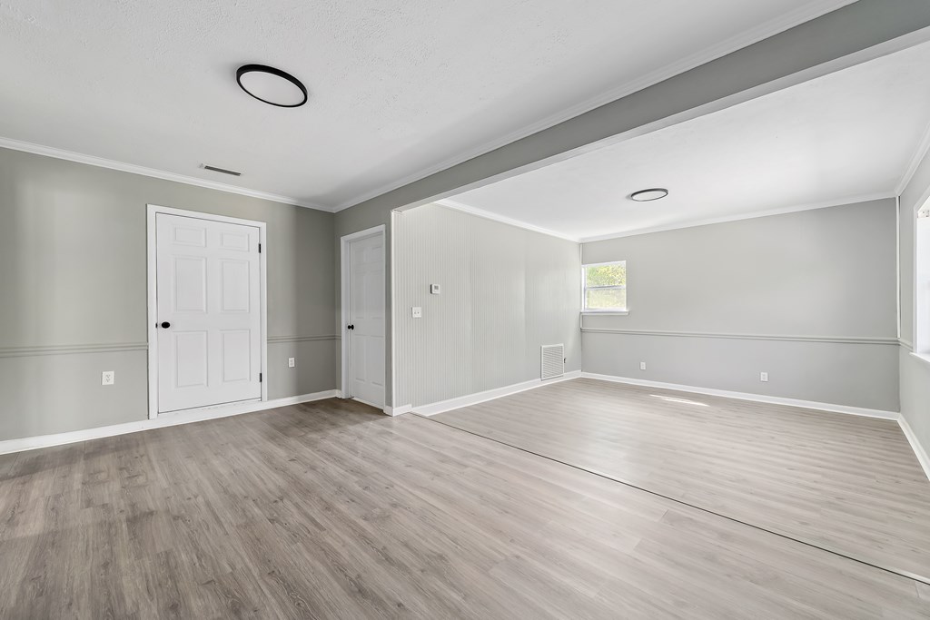 553 Iris Road Dothan, AL 36301 - Photo 14 of 38 Gallery Image 14