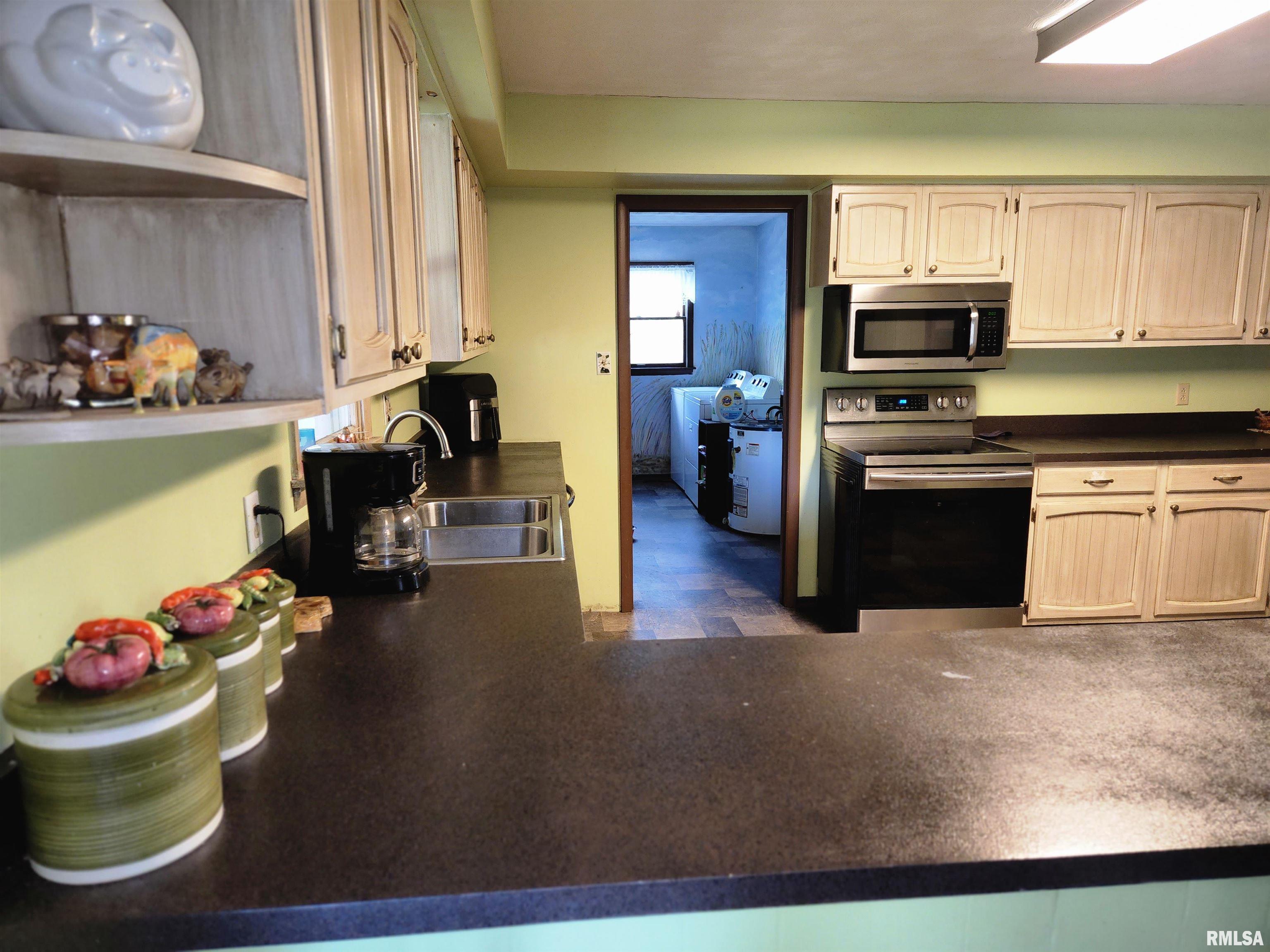 2256 North Reed Station Road Carbondale, IL 62901 - Photo 8 of 31