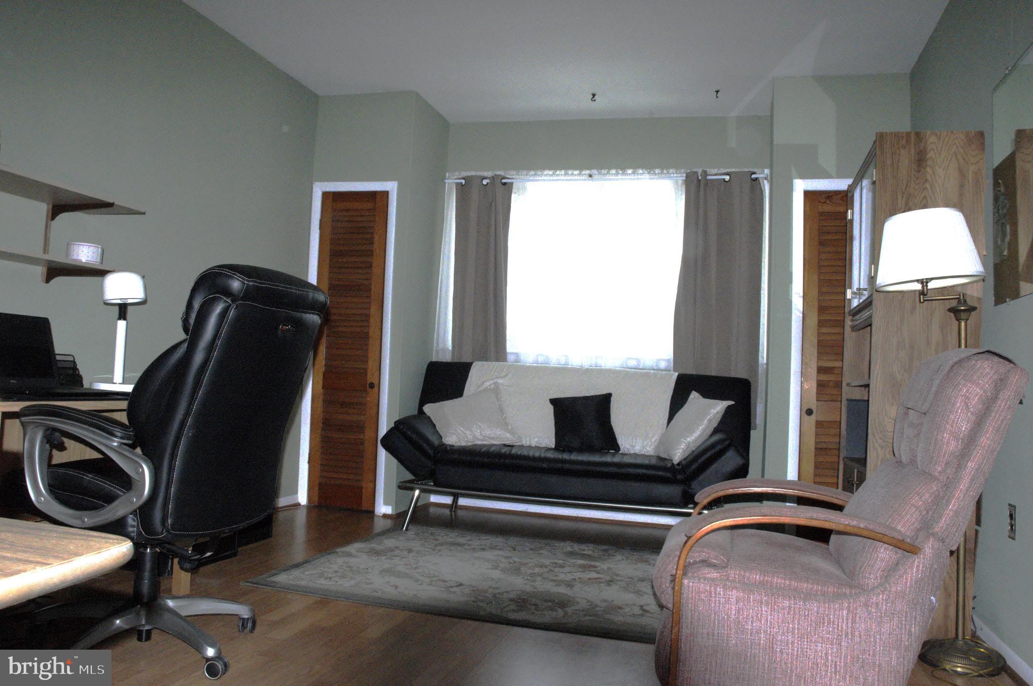 33 West Thames Road Little Egg Harbor, NJ 08087 - Photo 11 of 25
