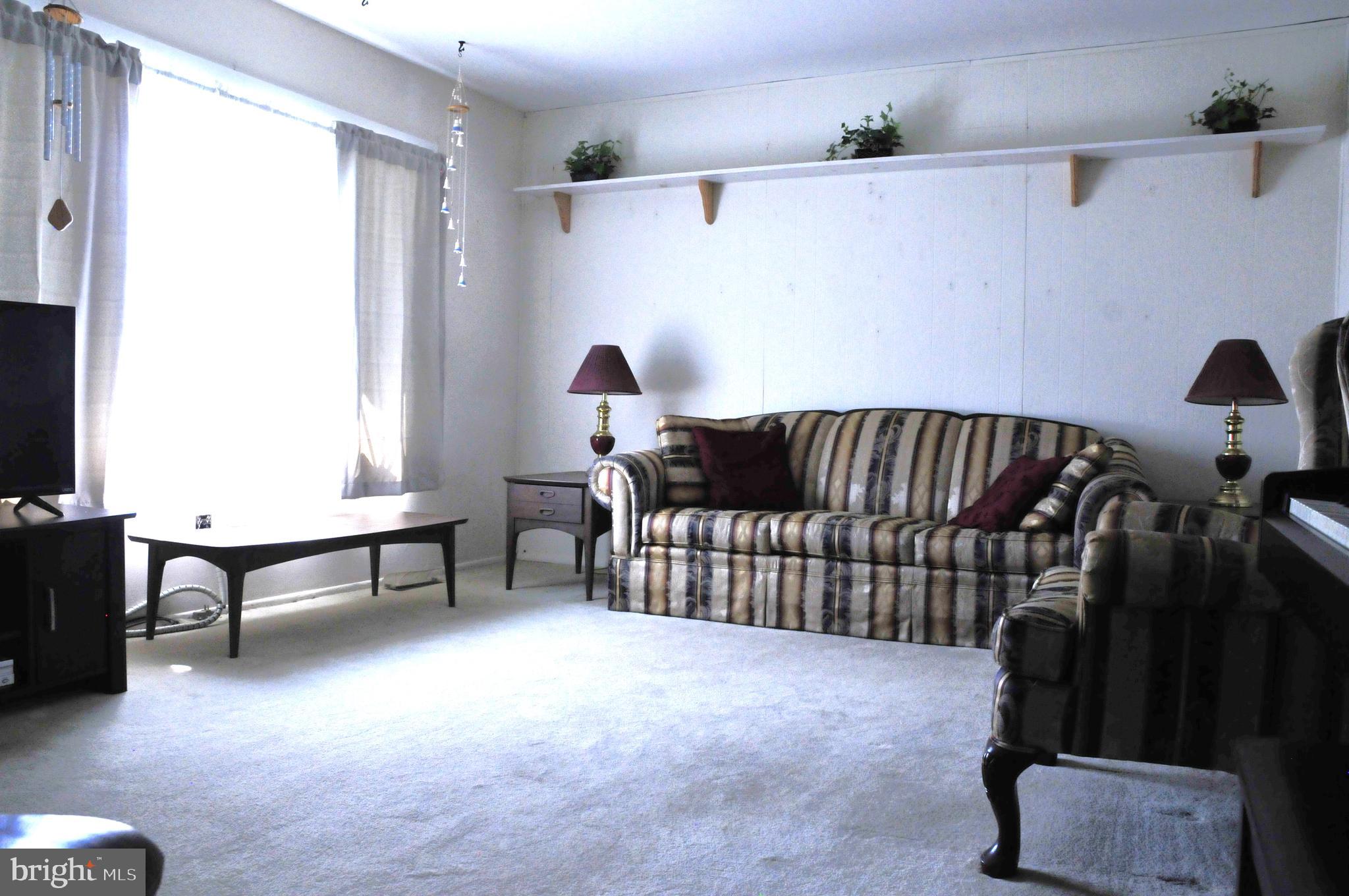 33 West Thames Road Little Egg Harbor, NJ 08087 - Photo 2 of 25