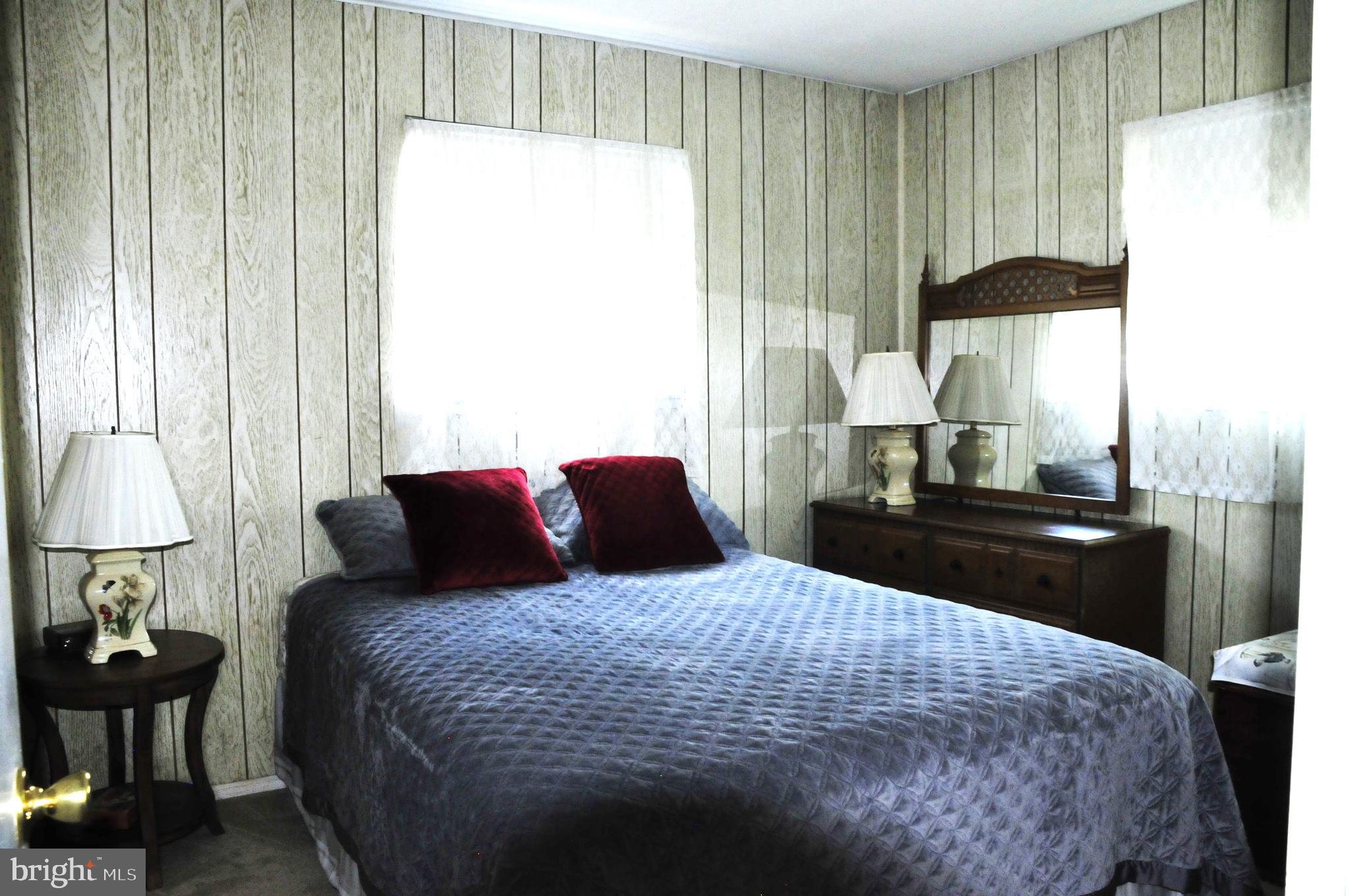 33 West Thames Road Little Egg Harbor, NJ 08087 - Photo 4 of 25