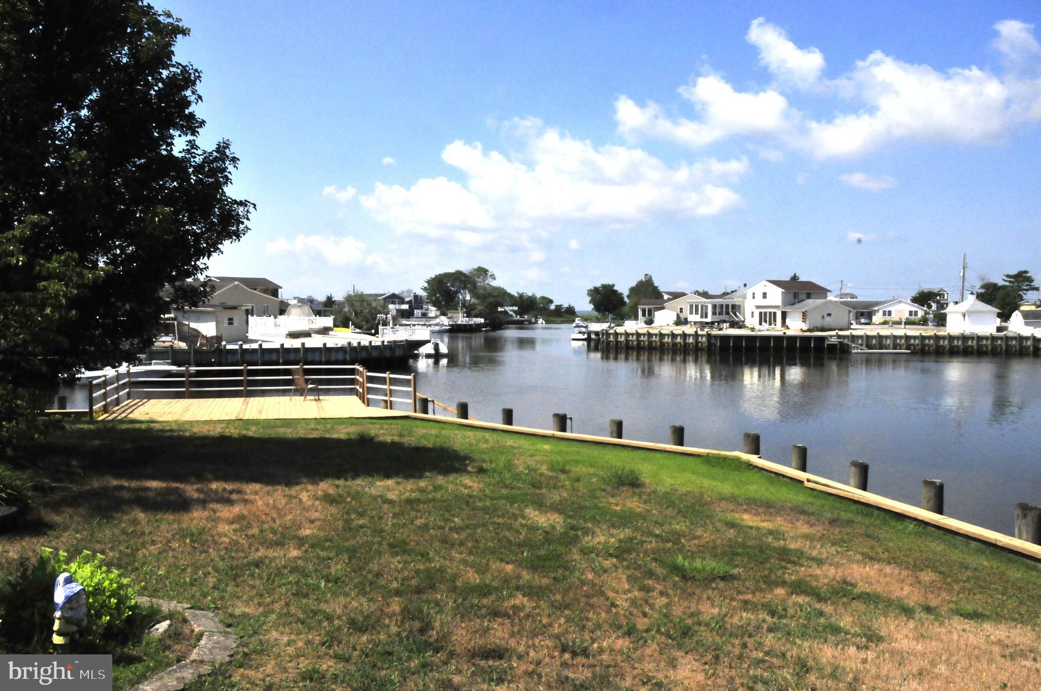 33 West Thames Road Little Egg Harbor, NJ 08087 - Photo 9 of 25