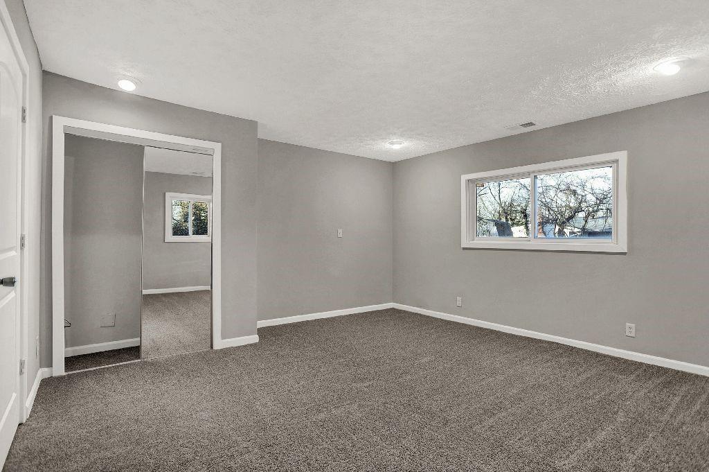 9914 Montery Road Indianapolis, IN 46235 - Photo 16 of 38