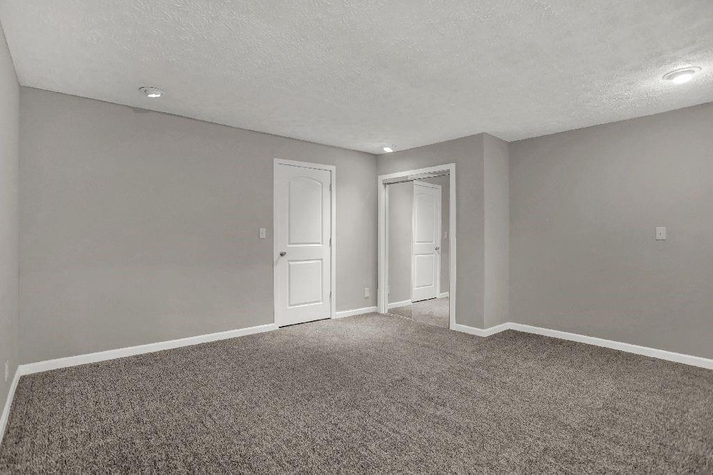 9914 Montery Road Indianapolis, IN 46235 - Photo 18 of 38