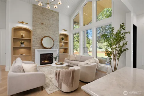 $1,795,000 | 8632 Blue Grouse Way, Blaine, WA 98230