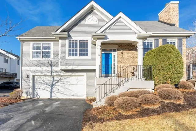 $296,000 | 536 Richard Brown Boulevard, Volo, IL 60073