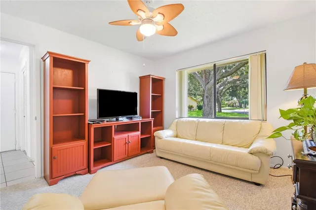 $1,900 | 2573 Oakleaf Lane, Unit 39A, Clearwater, FL 33763