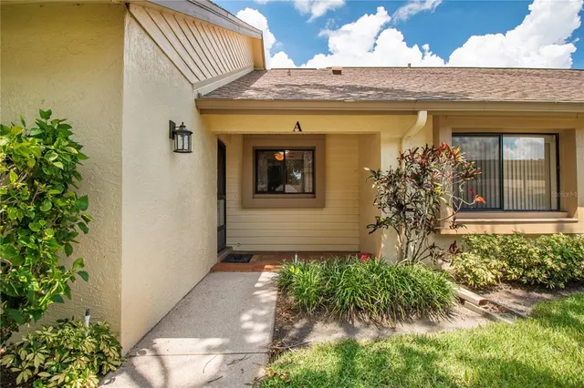 $1,900 | 2573 Oakleaf Lane, Unit 39A, Clearwater, FL 33763