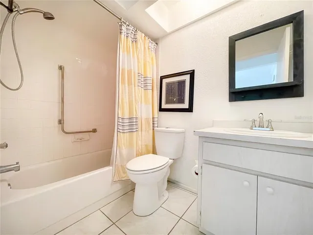 $1,900 | 2573 Oakleaf Lane, Unit 39A, Clearwater, FL 33763