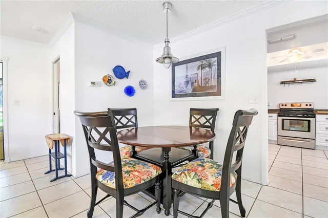 $1,900 | 2573 Oakleaf Lane, Unit 39A, Clearwater, FL 33763