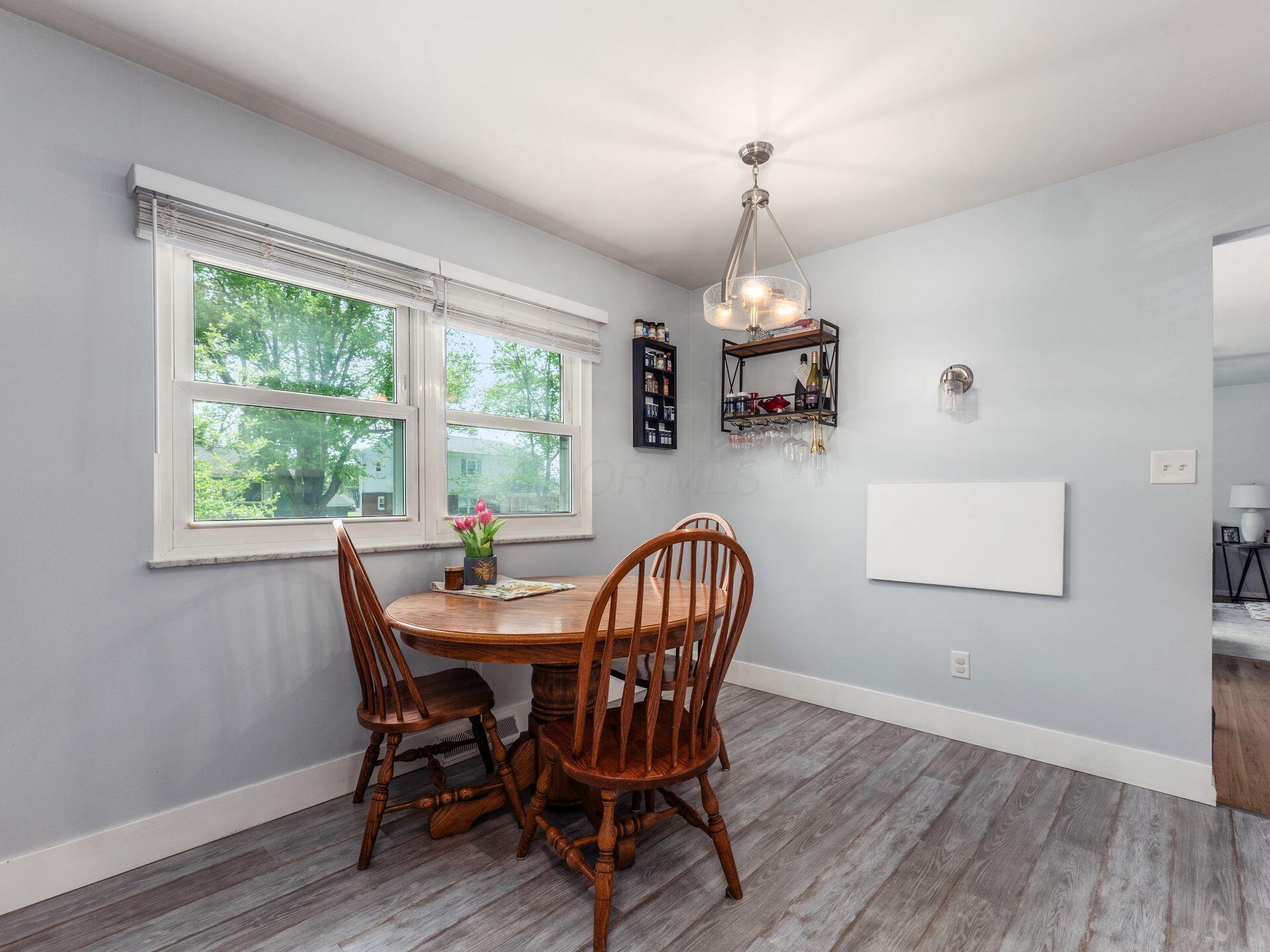 6401 Faircrest Road Columbus, OH 43229 - Photo 12 of 47 Gallery Image 12