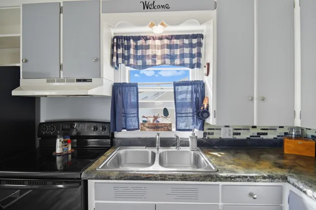 $208,500 | 1800 3rd Avenue Northeast, Austin, MN 55912