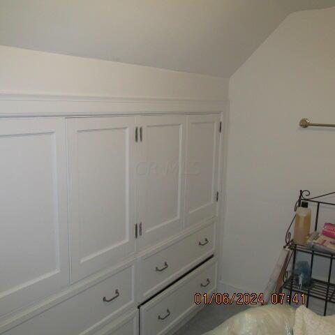 189 North Nelson Road Columbus, OH 43219 - Photo 66 of 80 3rd Floor suite bath