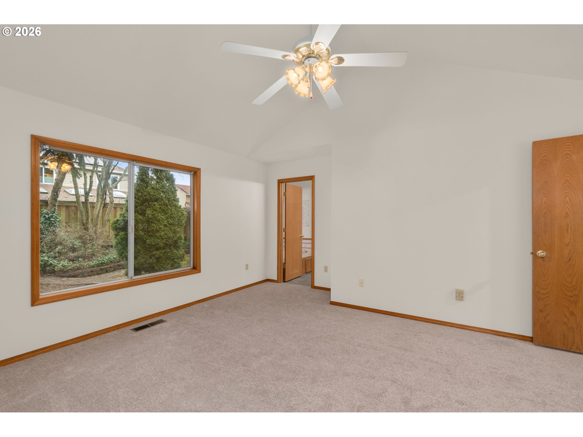 575 Southwest 166th Avenue Beaverton, OR 97006 - Photo 12 of 22