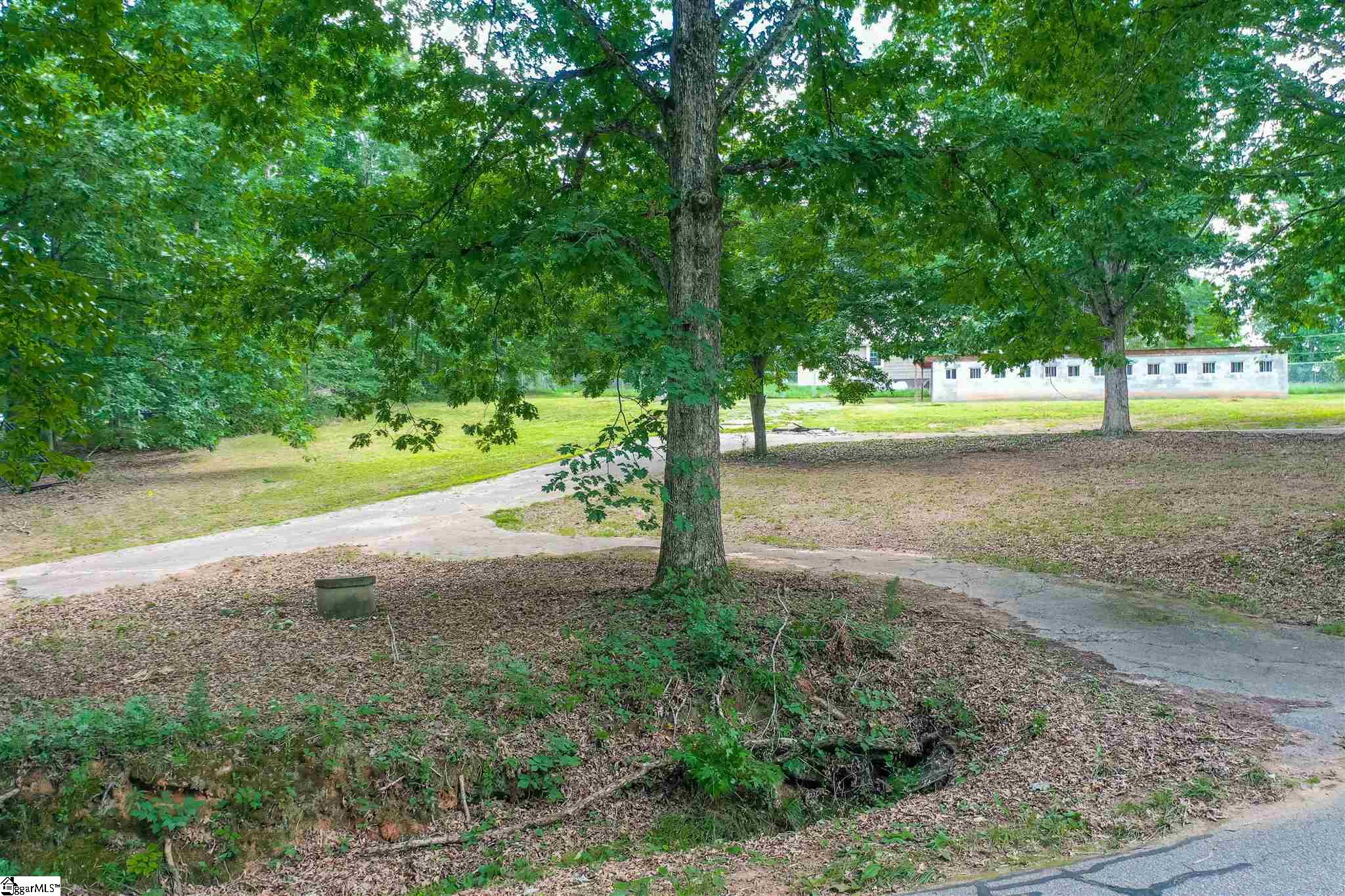 11 Rainey Road Greenville, SC 29609 - Photo 2 of 12