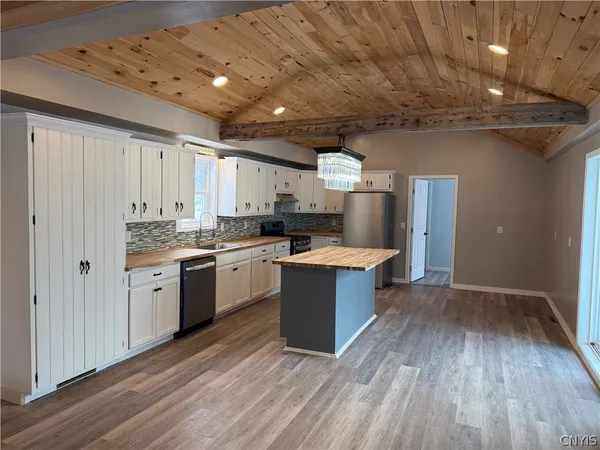 $318,000 | 7 West Main Street, Sherburne, NY 13332