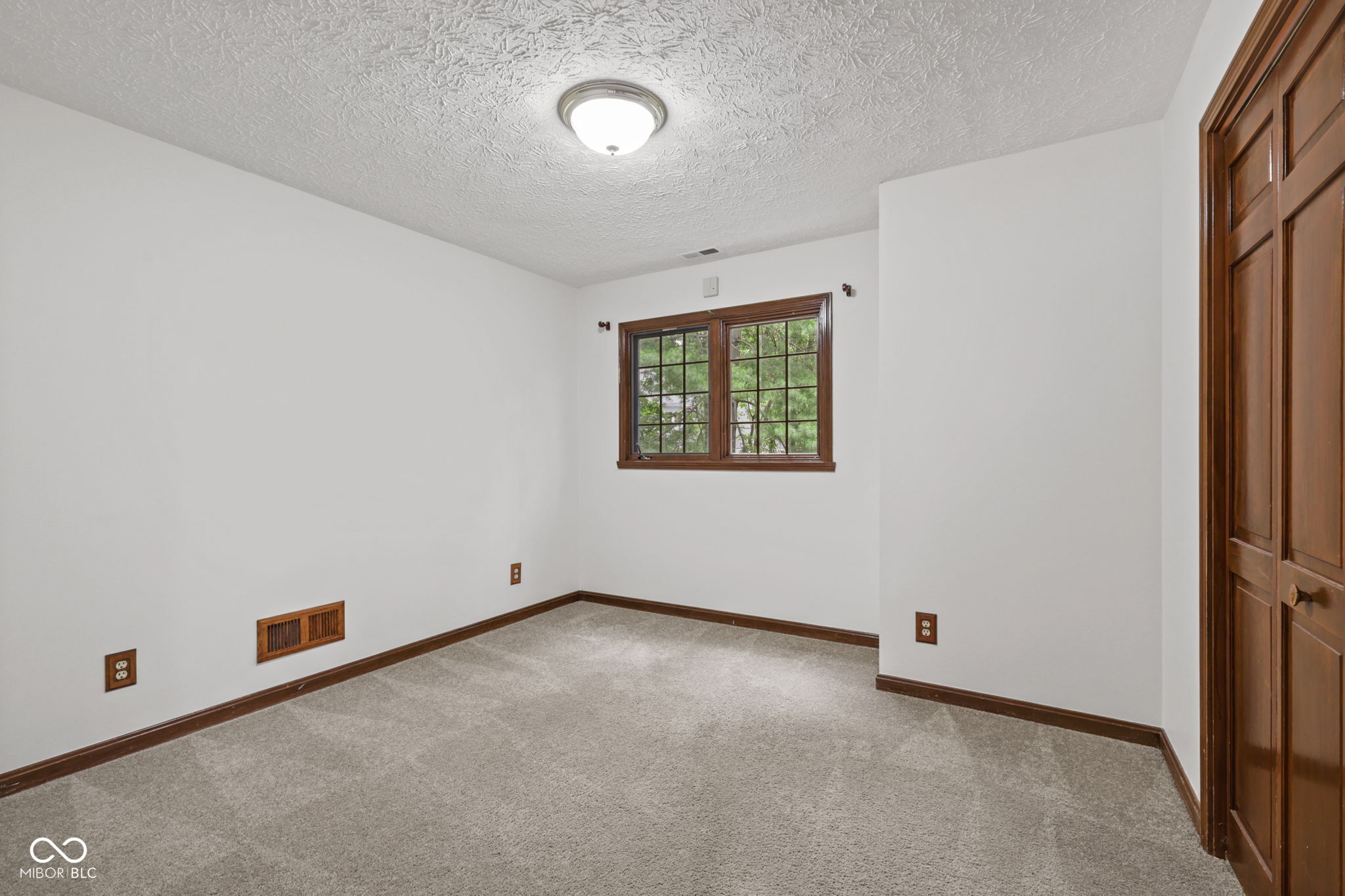 738 Howe Drive Carmel, IN 46032 - Photo 27 of 32