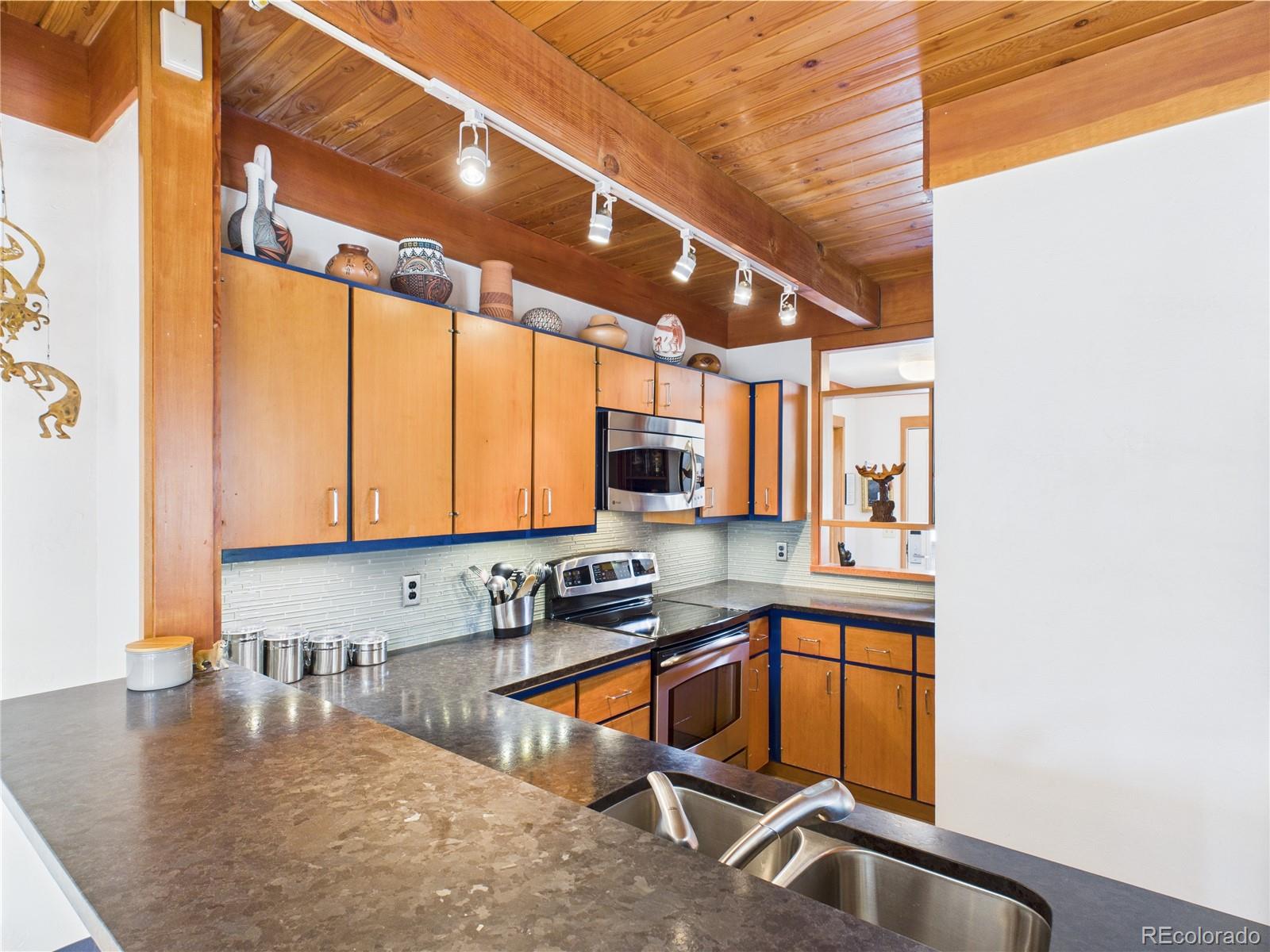 620 Tennis Club Road, Unit 1339 Dillon, CO 80435 - Photo 17 of 47