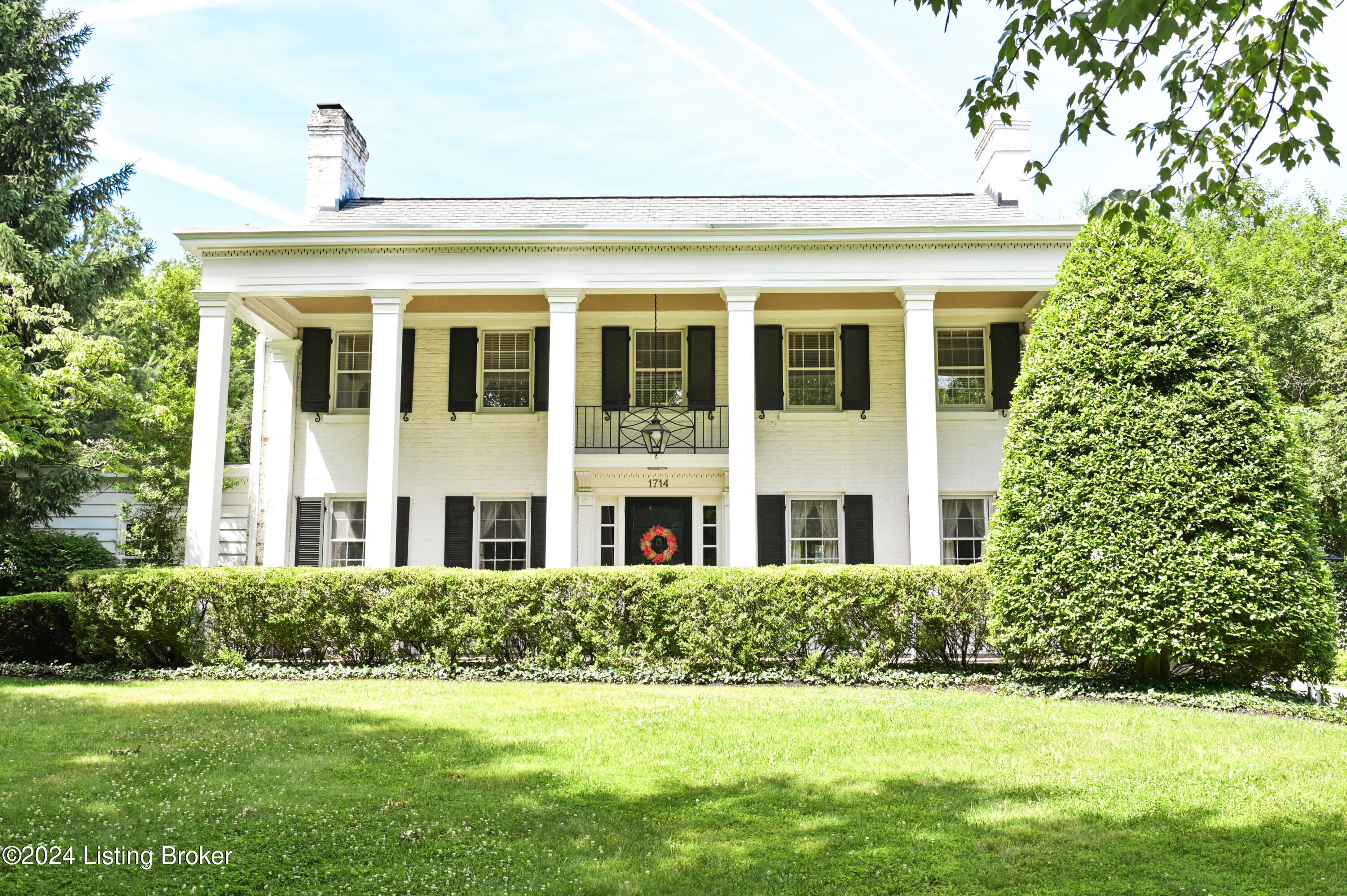 1714 Sulgrave Road Louisville, KY 40205 - Photo 1 of 1 DSC_2196