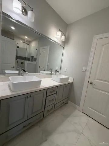 $3,950 | 2504 Red Raider Avenue, Edinburg, TX 78542