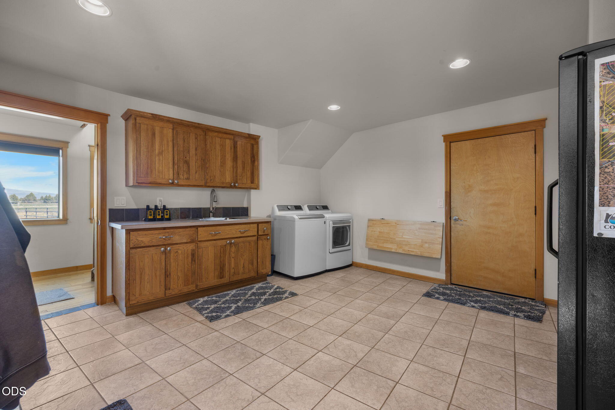 24605 Dodds Road Bend, OR 97701 - Photo 36 of 67