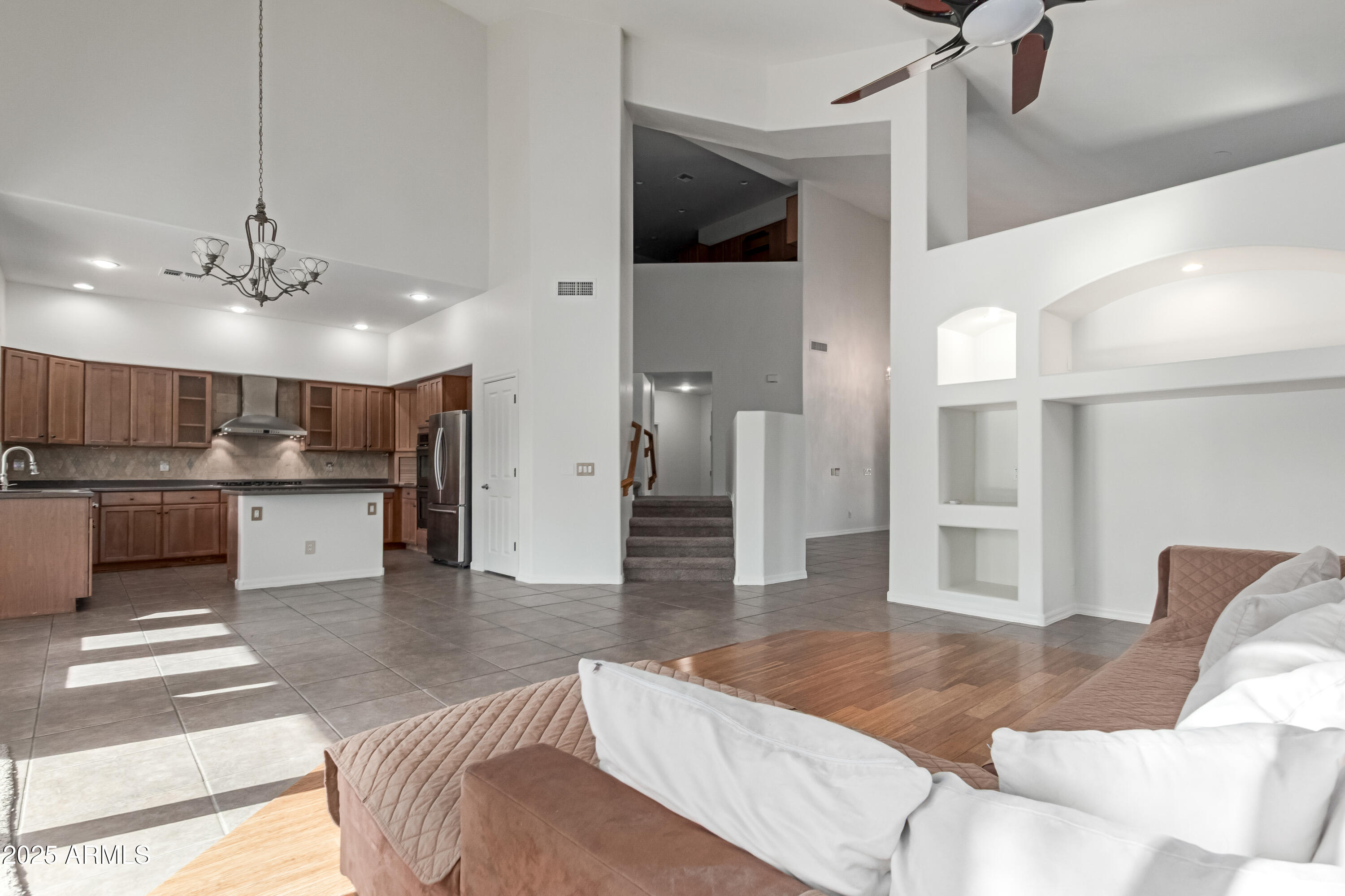 5752 South Crossbow Place Chandler, AZ 85249 - Photo 4 of 51 06 - Crossbow