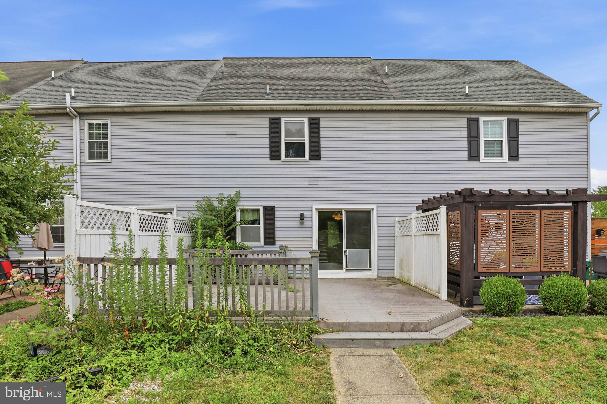 22 Pennwick Drive Lititz, PA 17543 - Photo 24 of 37 Gallery Image 24