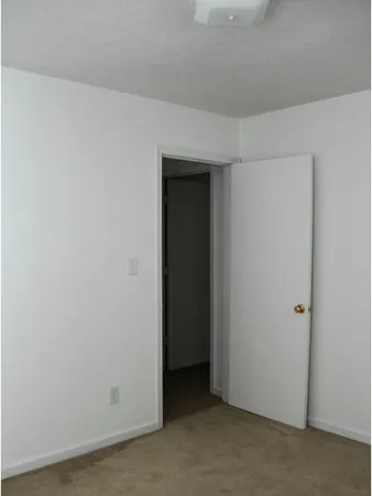 $850 | 1375 Thompsonville Lane, Unit 1A, Oak Grove, KY 42262