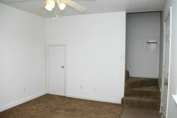 $850 | 1375 Thompsonville Lane, Unit 1A, Oak Grove, KY 42262