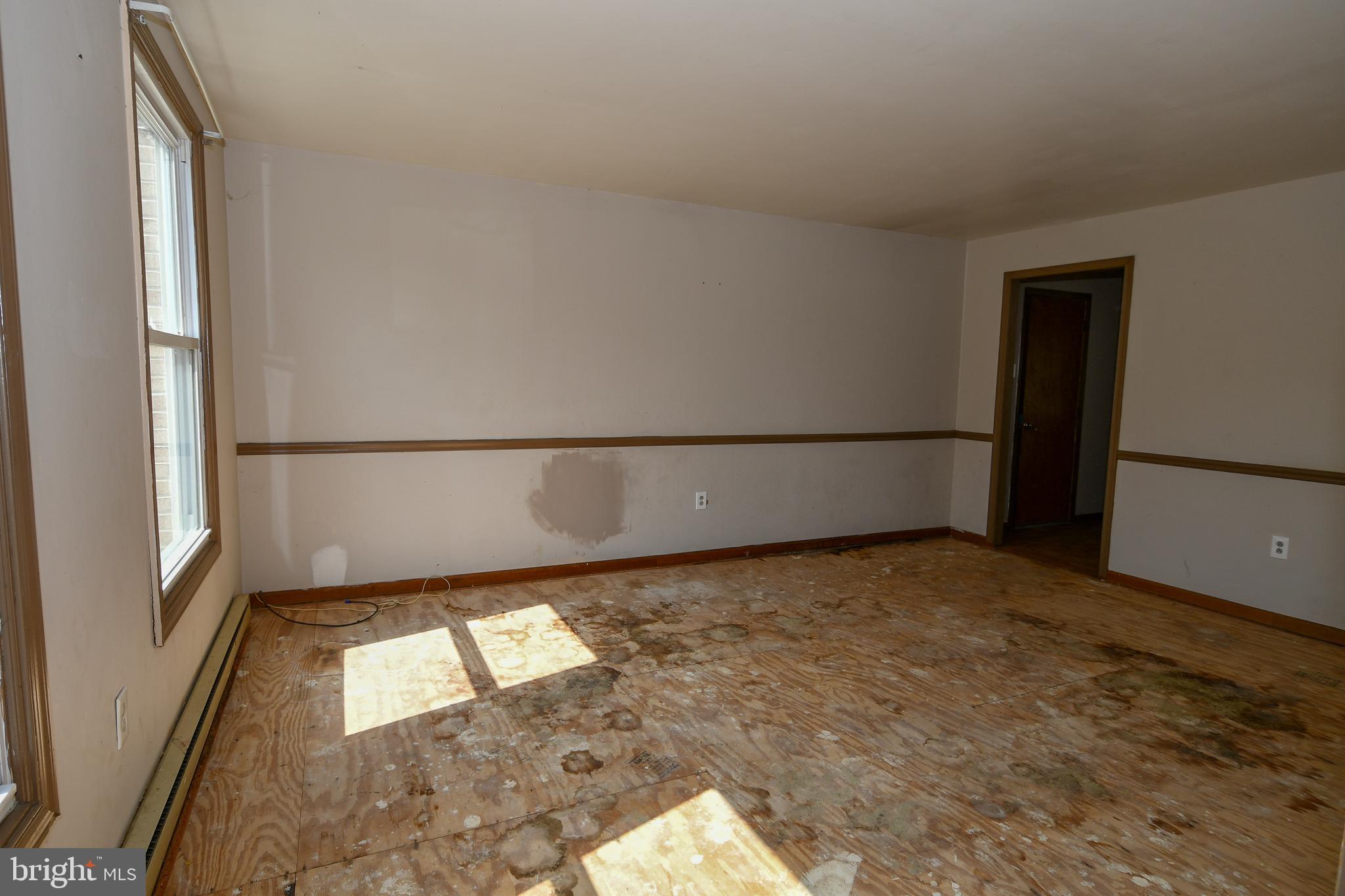 2025 Allentown Road Quakertown, PA 18951 - Photo 17 of 30