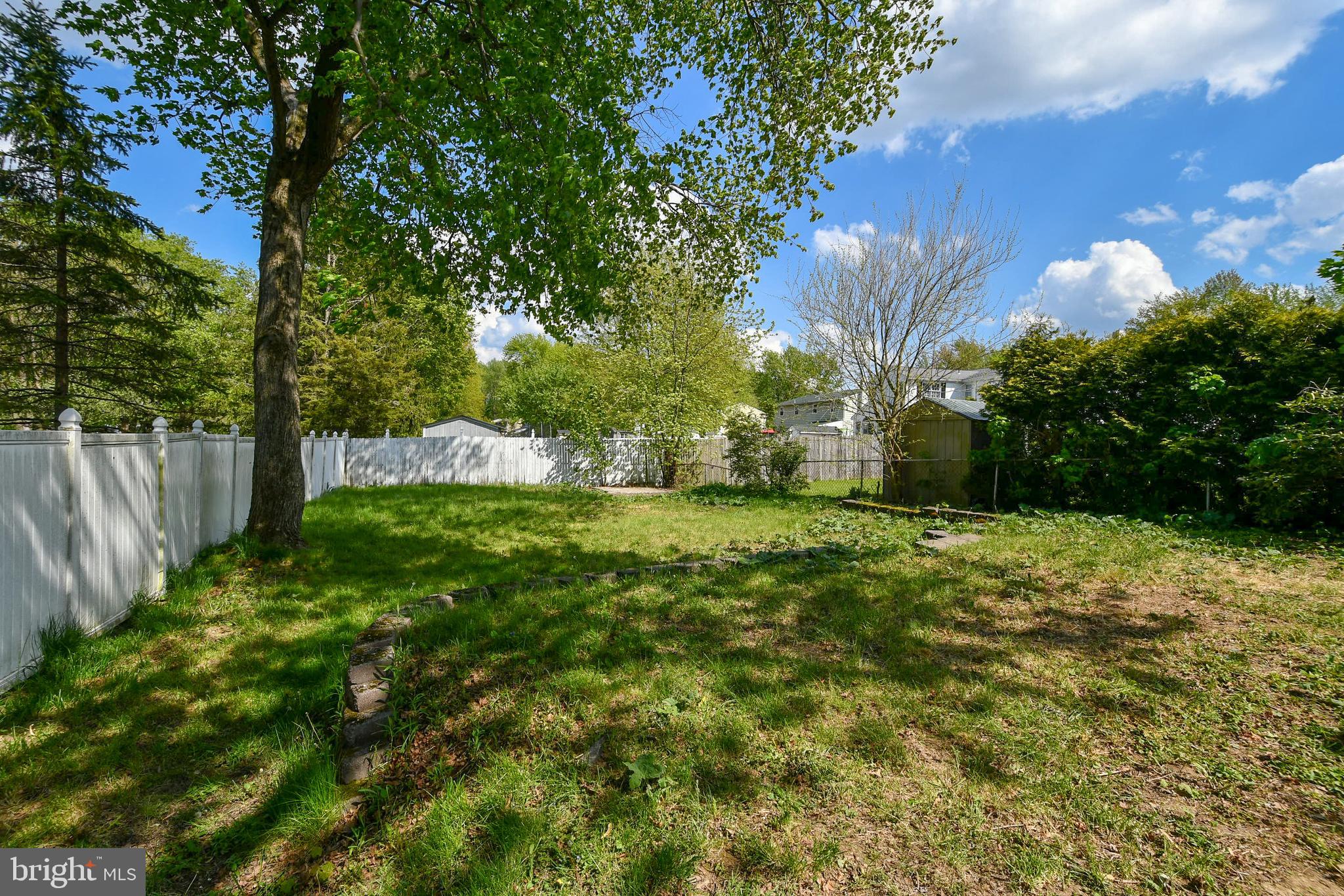 2025 Allentown Road Quakertown, PA 18951 - Photo 7 of 30