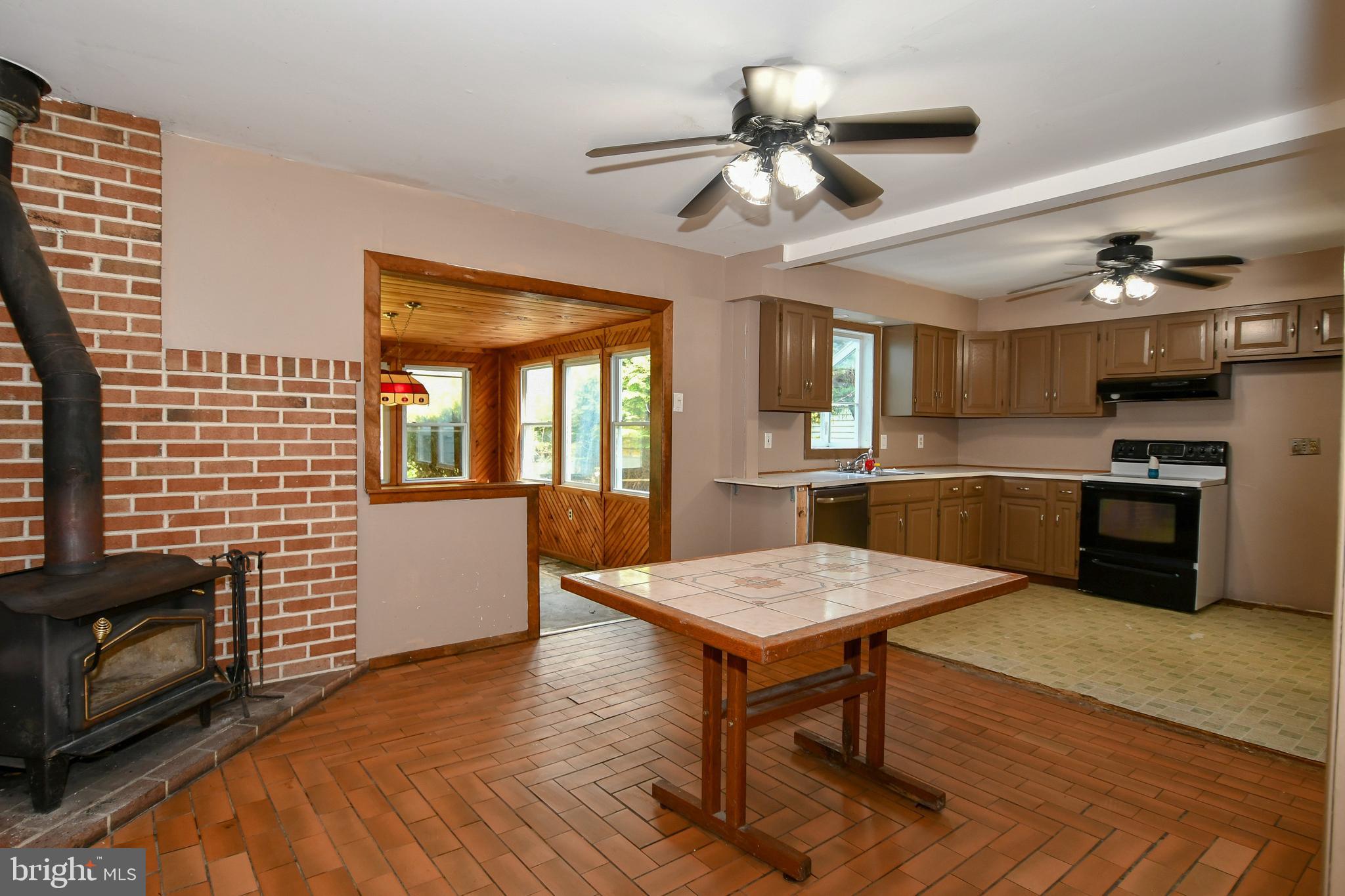 2025 Allentown Road Quakertown, PA 18951 - Photo 10 of 30