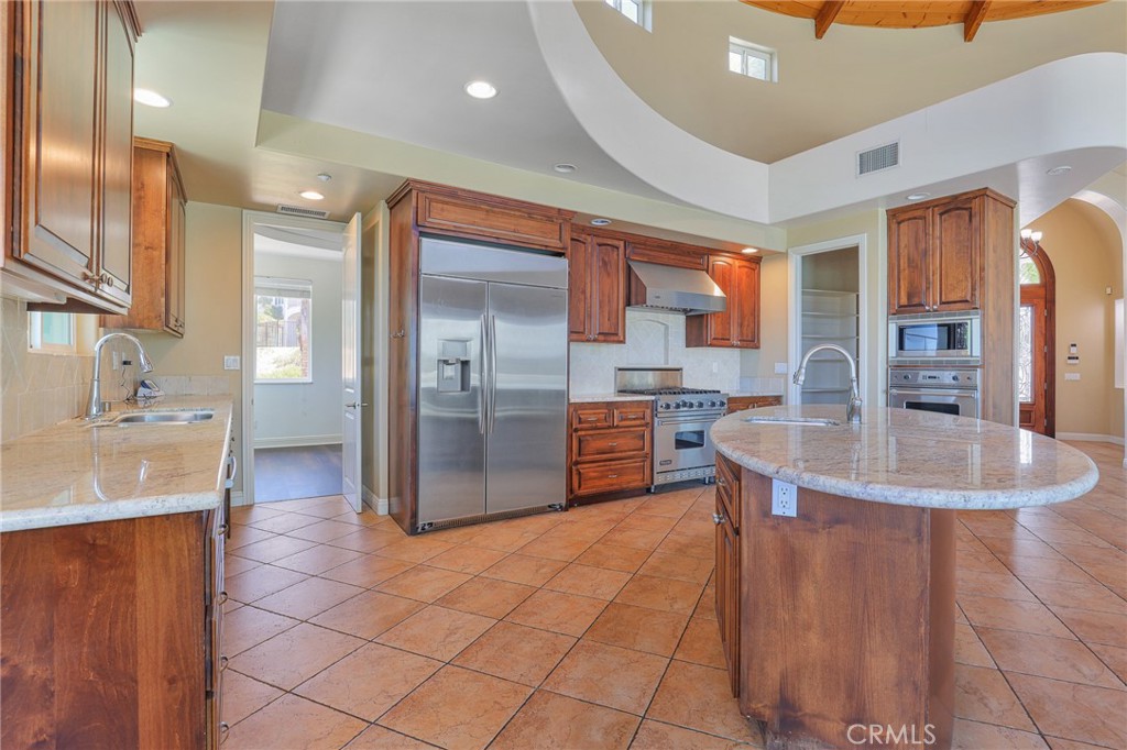 1303 Sycamore Heights Fallbrook, CA 92028 - Photo 10 of 61