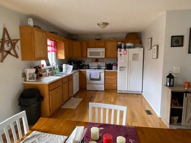 326 Sheffey School Road Max Meadows, VA 24360 - Photo 13 of 39 Gallery Image 13